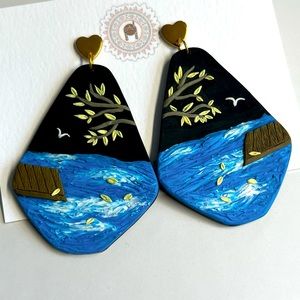 Handmade Beachy / ocean dangle earrings